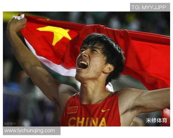 帅气足球明星转型教练之路揭秘:从绿茵场到战术板的华丽蜕变 帅气足球明星转型教练之路揭秘:从绿茵场到战术板的华丽蜕变